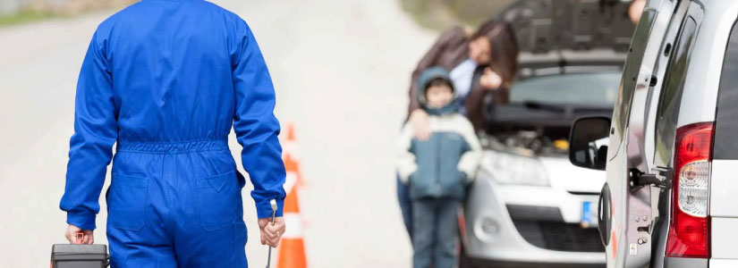 servicio-mecanico-en-la-via-gruas-david-en-quito